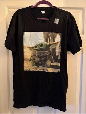 NWT Old Navy x Star Wars Grogu Tee, size L